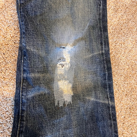 Distressed PD&C men’s jeans - Picture 3 of 7